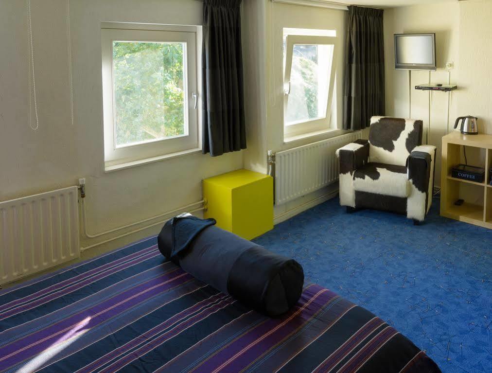 Lela Hotel